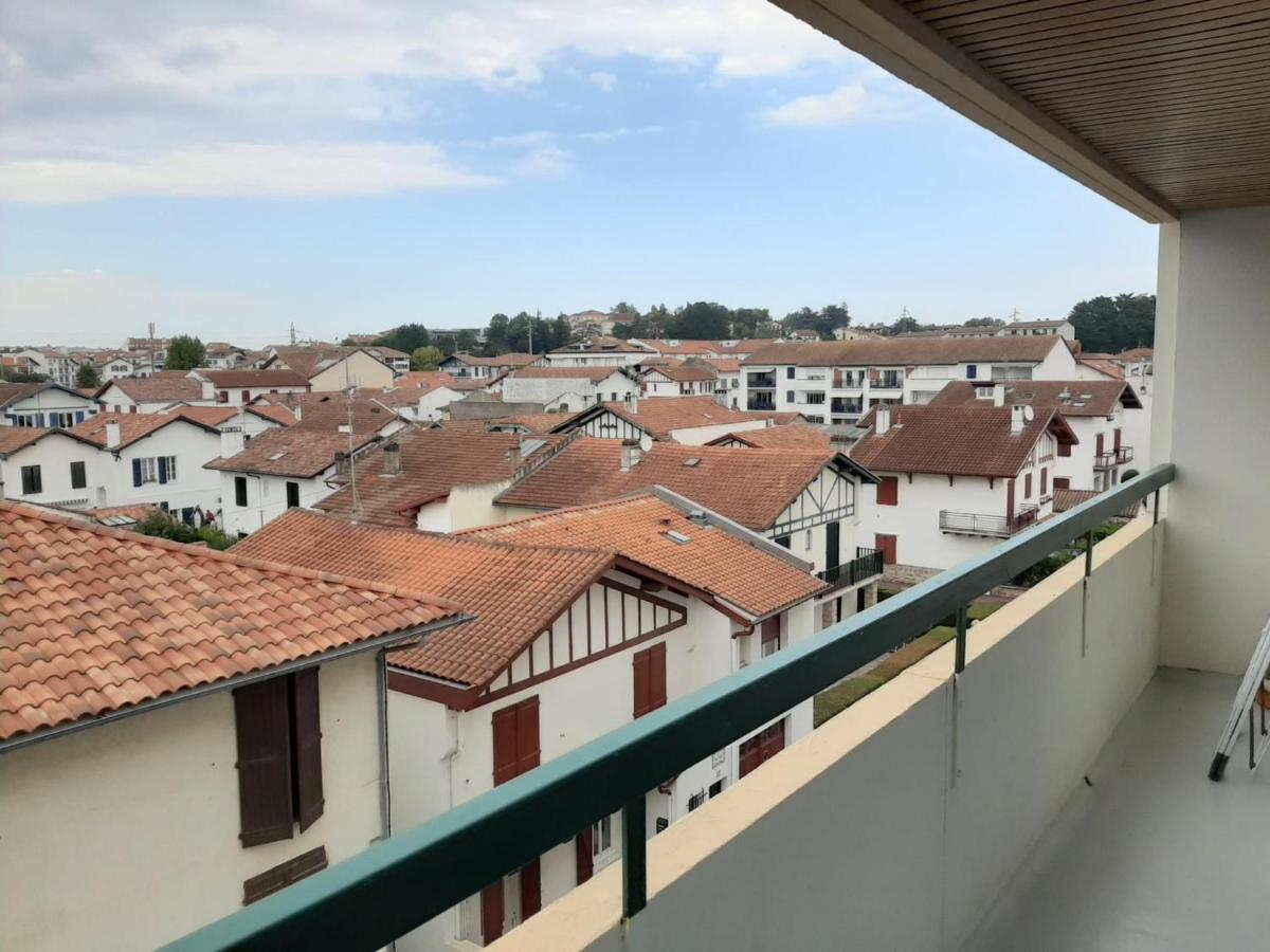 Appartement T3 Renove A 10 Min Du Centre-Ville Avec Balcon, Garage Et Wifi A Saint-Jean-De-Luz - Fr-1-239-584 Zewnętrze zdjęcie